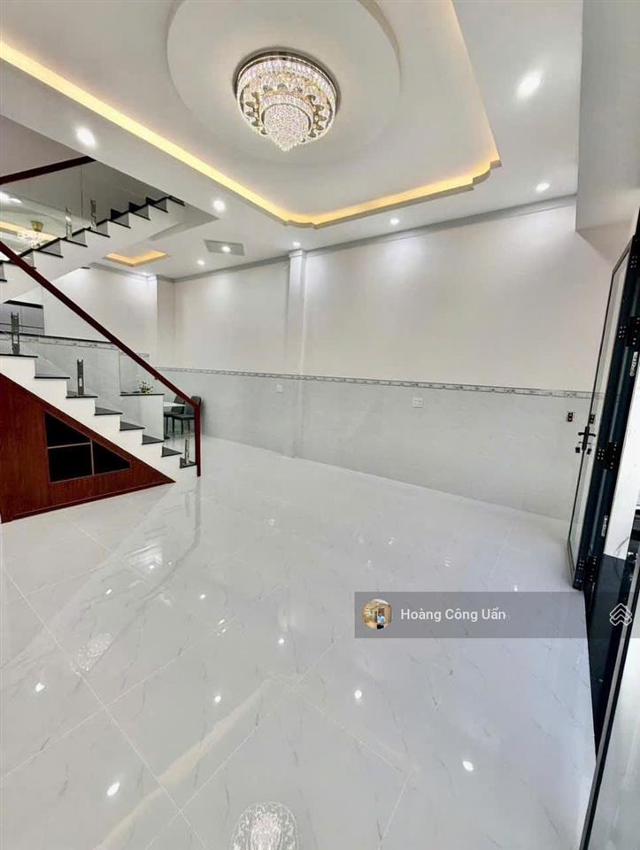 Bán nhà 2 lầu vị trí kinh doanh ngay chợ phúc hải  phường tân phong. ngang hơn 5m