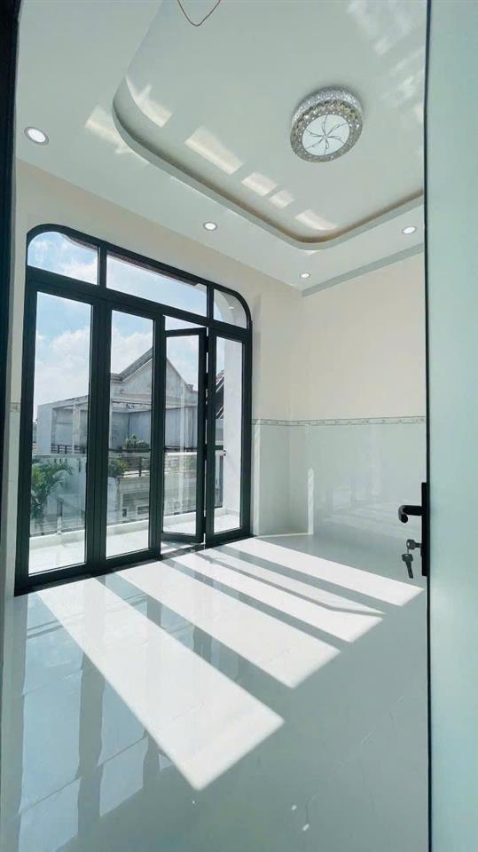 Bán nhà 2 lầu vị trí kinh doanh ngay chợ phúc hải  phường tân phong. ngang hơn 5m