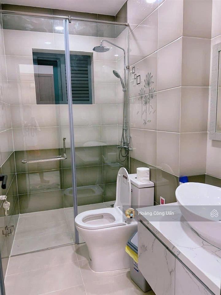 Nhà phố cao cấp phường bửu long. đường huỳnh văn nghệ vô 1 sẹc 50m. dt 6x18,5m. shr hoàn công