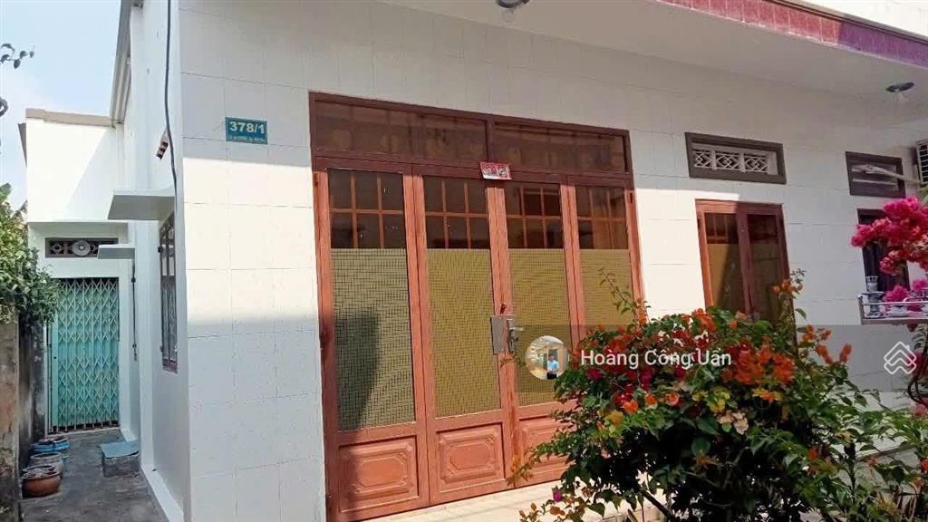 Nhà rộng cù lao phố phường hiệp hoà cách bờ kè 200mét. dt 93m2