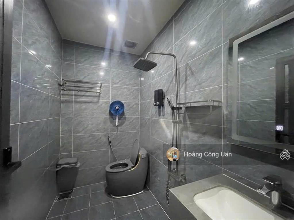 Nhà rộng đẹp sân oto phường tân phong. gần chợ 26  1 sẹc đường nguyễn văn tiên vài chục mét