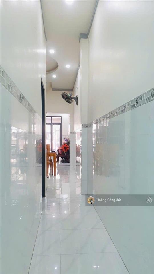 Nhà đẹp 1 lầu phường tam hiệp. 1 sẹc đường lý văn sâm vài chục mét. dt 120m2  5tỷ shr 100% thổ cư
