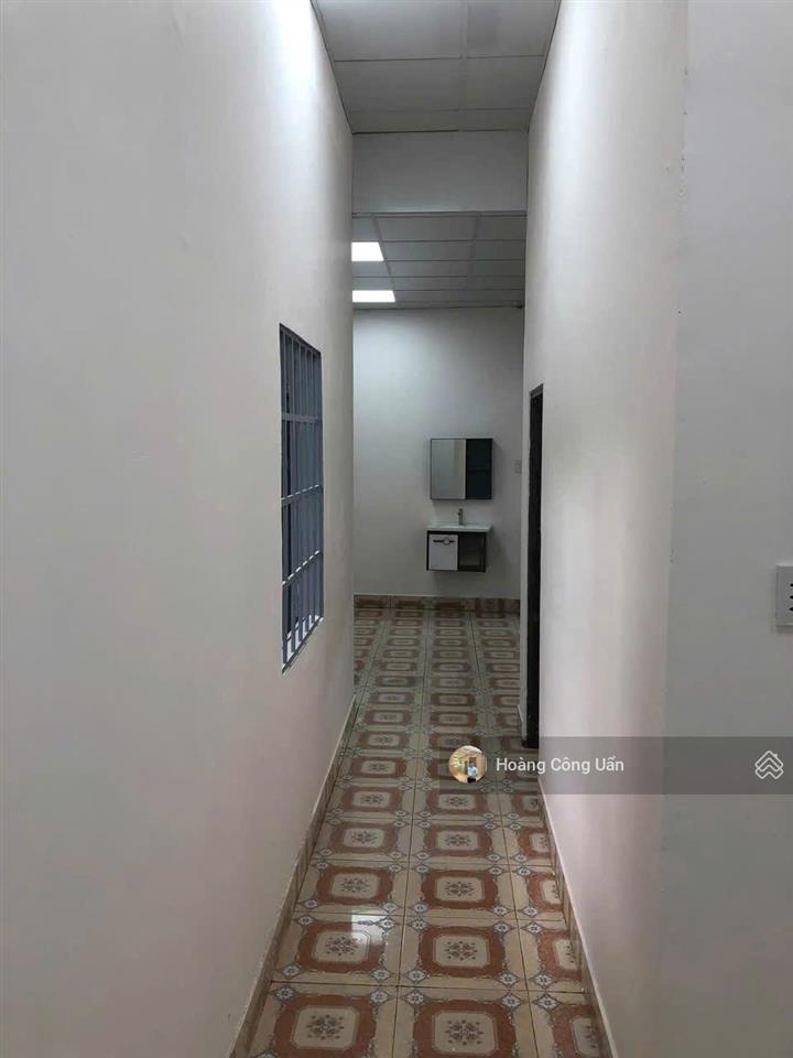 Bán nhà phường hiệp hoà gần vòng xoay ngã tư chùa tỉnh hội. dt 6,5x19m  3ty950. shr 100% thổ cư