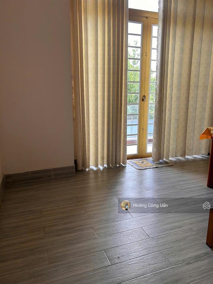 Bán nhà 1 lầu  mặt tiền đường chính kdc pouchen phường bửu hoà  biên hoà. 1 sẹc đ nguyễn thị tồn