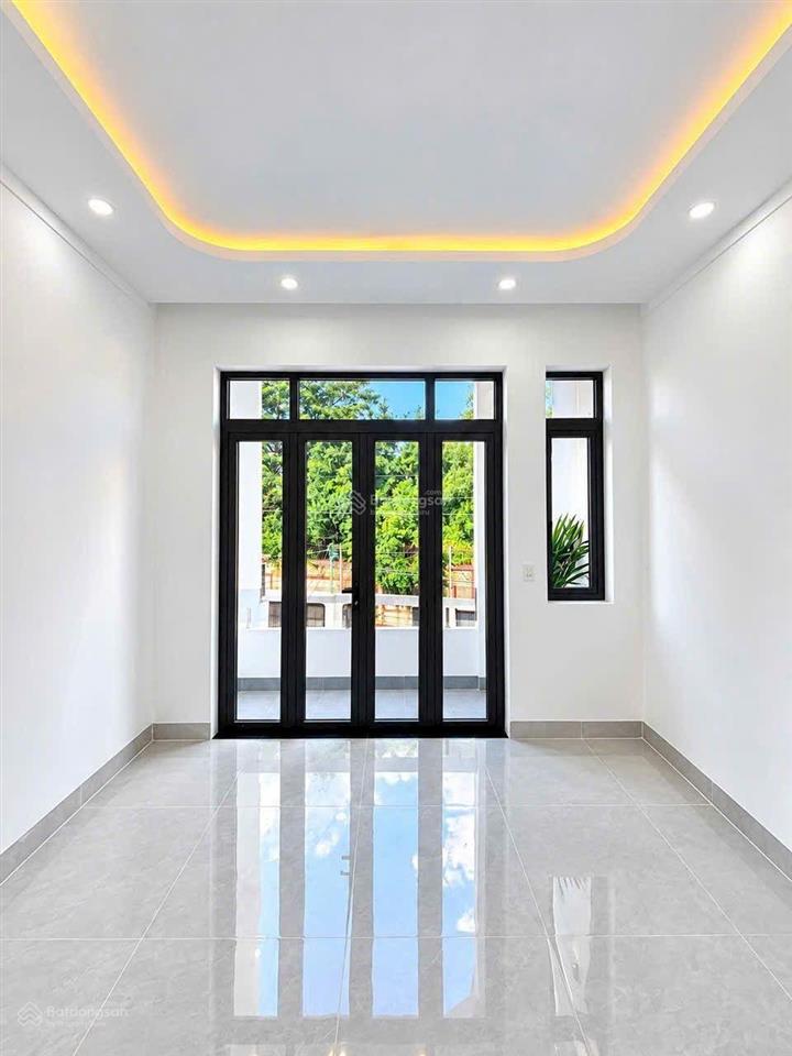 Nhà phố 1 lầu đẹp phường tân phong gần bệnh viện trung ương + cv dương tử giang. dt 123m2  4ty150