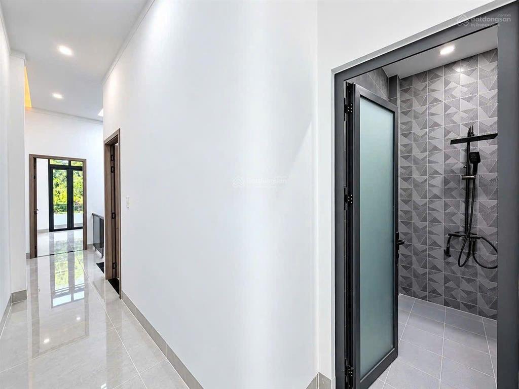 Nhà phố 1 lầu đẹp phường tân phong gần bệnh viện trung ương + cv dương tử giang. dt 123m2  4ty150