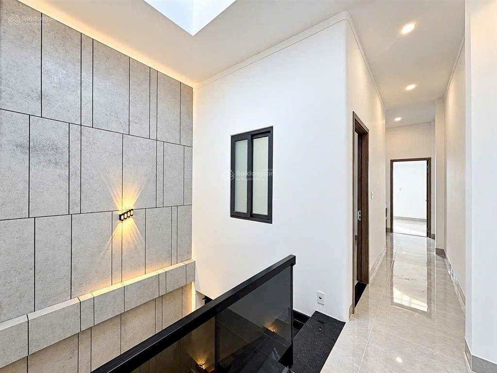 Nhà phố 1 lầu đẹp phường tân phong gần bệnh viện trung ương + cv dương tử giang. dt 123m2  4ty150