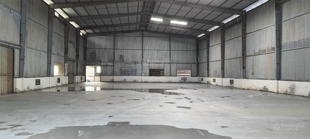 Cho thuê nhà kho 320m2 giá 17tr/th. đường xe tải di chuyển tại khu võ thị liễu  an phú đông q12