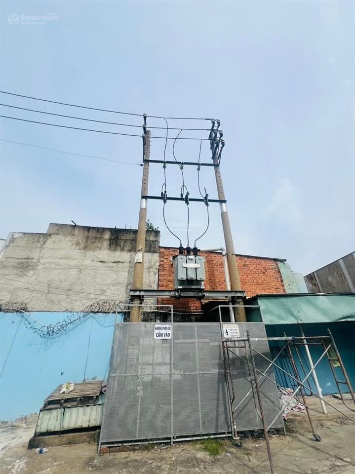 Cho thuê kho, nhà xưởng 1700m2, 120 triệu/th tại lê thị riêng, thới an, q12, hcm