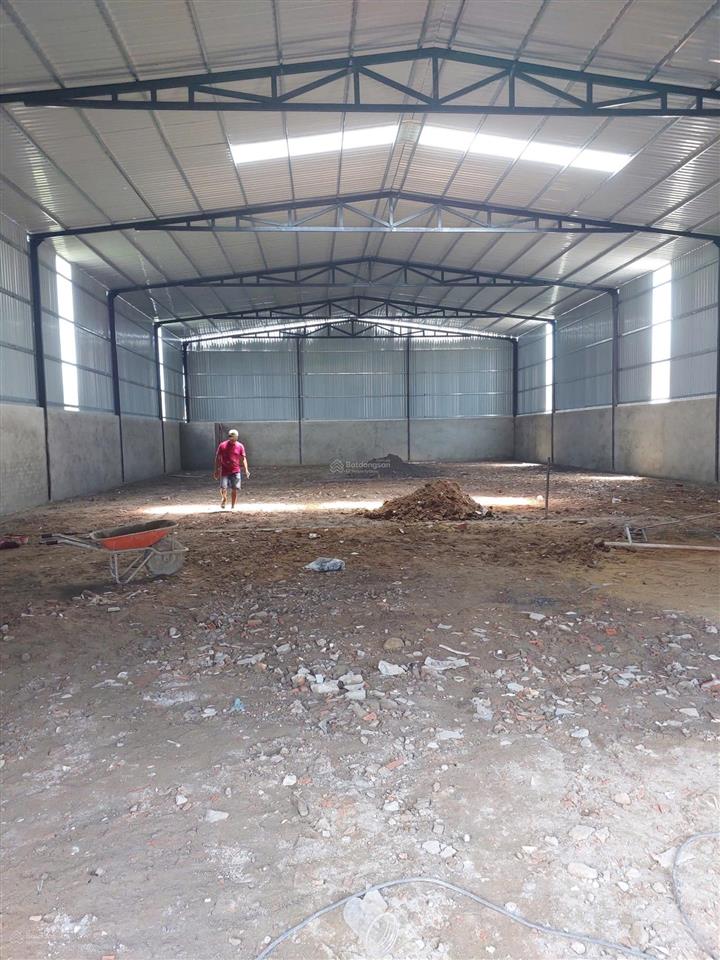 Cho thuê nhà xưởng 600m2 giá 25tr khách hết hạn hd tại nhị bình 3  xe tải lớn.