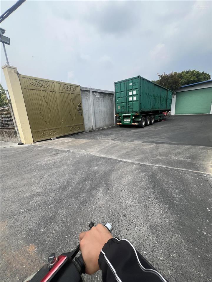 Cho thuê nhà kho 350m2 tại mặt tiền quốc lộ 1a quận 12. gần bến xe an sương, xe container chui kho