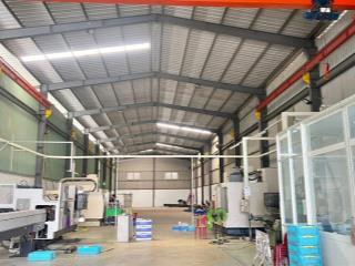 Cho thuê nhà kho 350m2 tại mặt tiền quốc lộ 1a quận 12. gần bến xe an sương, xe container chui kho