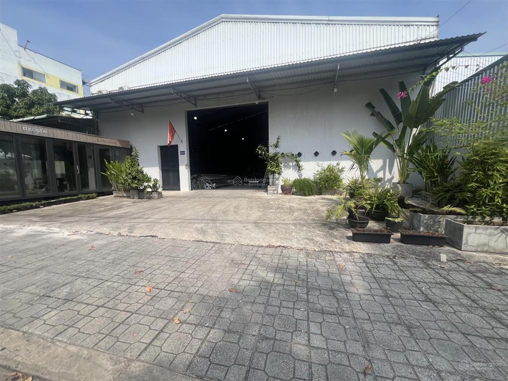 Cho thuê nhà kho 750m2 40tr/tháng khách hết hạn hđ tại an phú đông q12 xe tải lớn đỗ sân