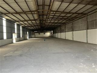 Cho thuê nhà xưởng tổng diện tích 1500m2. xây dựng 800m2 giá thuê 30tr. đường xe tải. dạ ngành nghề