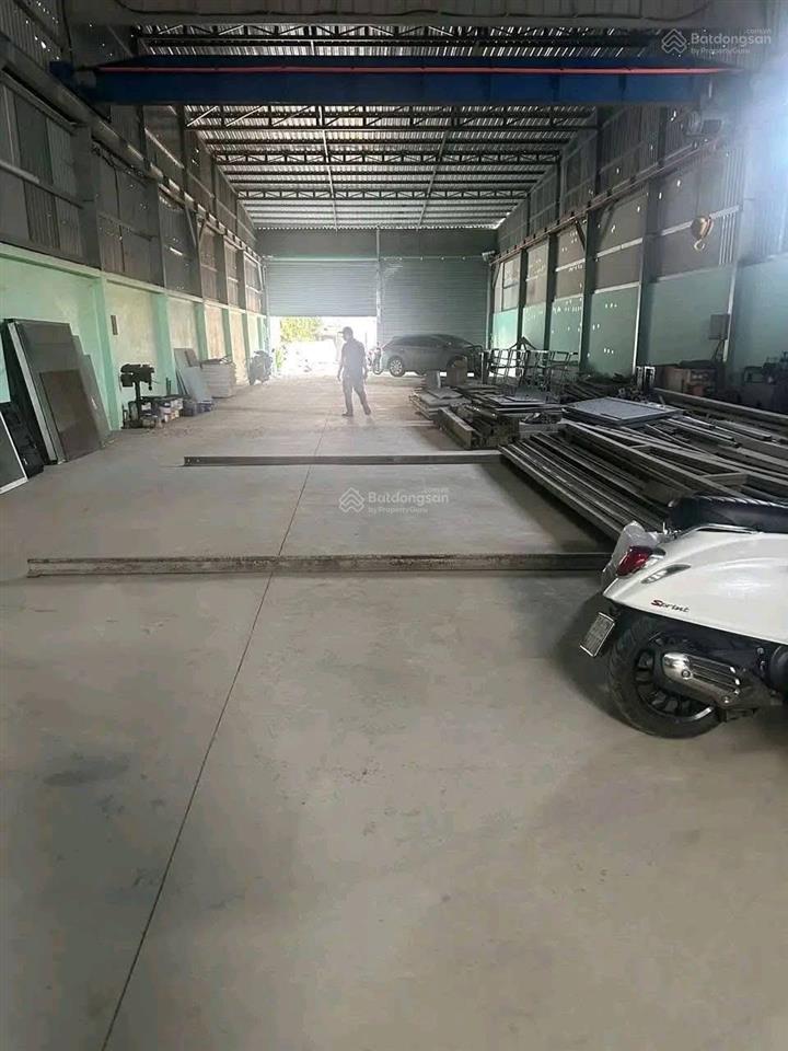 Cho thuê nhà kho 510m2 32tr khách lazada hết hạn hđ. mặt tiền quốc lộ 1a q12 xe container chui kho.