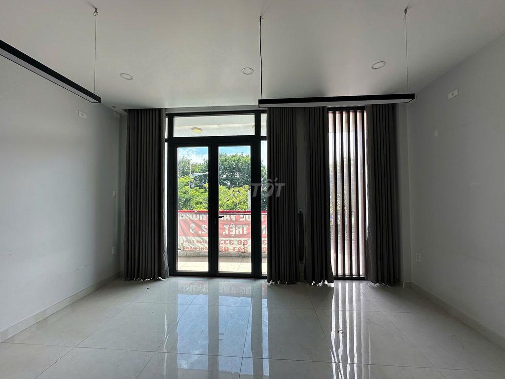 VP Mặt Tiền Nguyễn Thị Nhung. Vạn Phúc City. Chỉ 12 triệu/tháng.