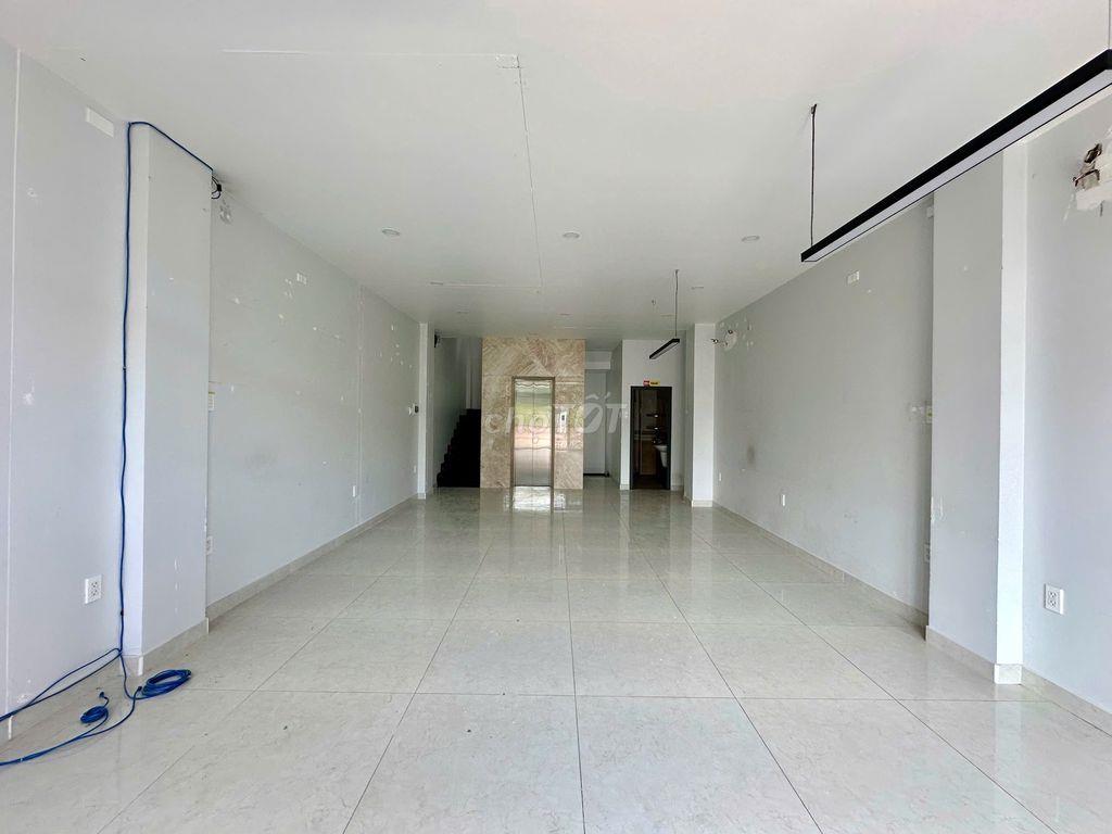 VP Mặt Tiền Nguyễn Thị Nhung. Vạn Phúc City. Chỉ 12 triệu/tháng.