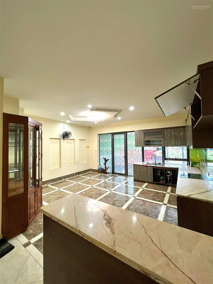 Bán nhà 132m² hoàn thiện kinh doanh hoa viên, kđt đặng xá, dòng tiền 20tr/tháng
