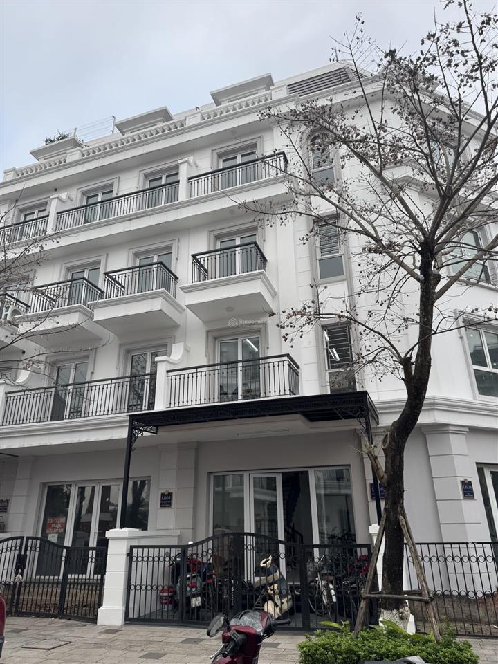 75m view hồ trung tâm giá 17 tỷ dự án eurowindows twinpark gia lâm. sổ đỏ, gần metro. 0867 219 ***
