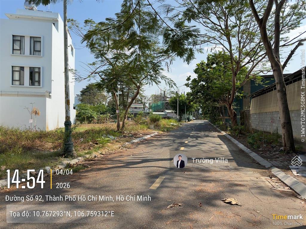 Bán lô góc 2 mặt tiền 275m2 nở hậu 18.8m giá tốt kdc thủ thiêm villa