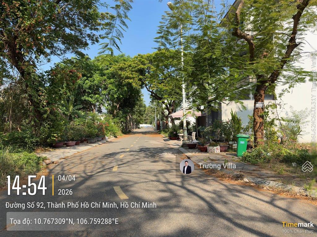 Bán lô góc 2 mặt tiền 275m2 nở hậu 18.8m giá tốt kdc thủ thiêm villa