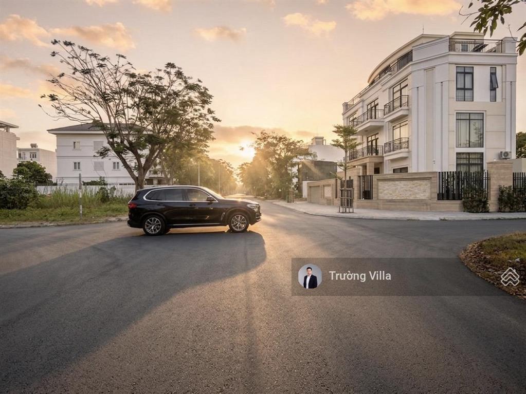 Bán nền biệt thự 13.5m x 26m đường vũ phương đề rộng 20m kdc thủ thiêm villa
