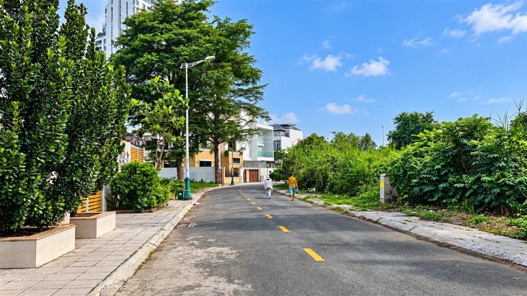 Giá tốt, bán nền biệt thự song lập 10x24m giá 145 triệu/m2 kdc thủ thiêm villa
