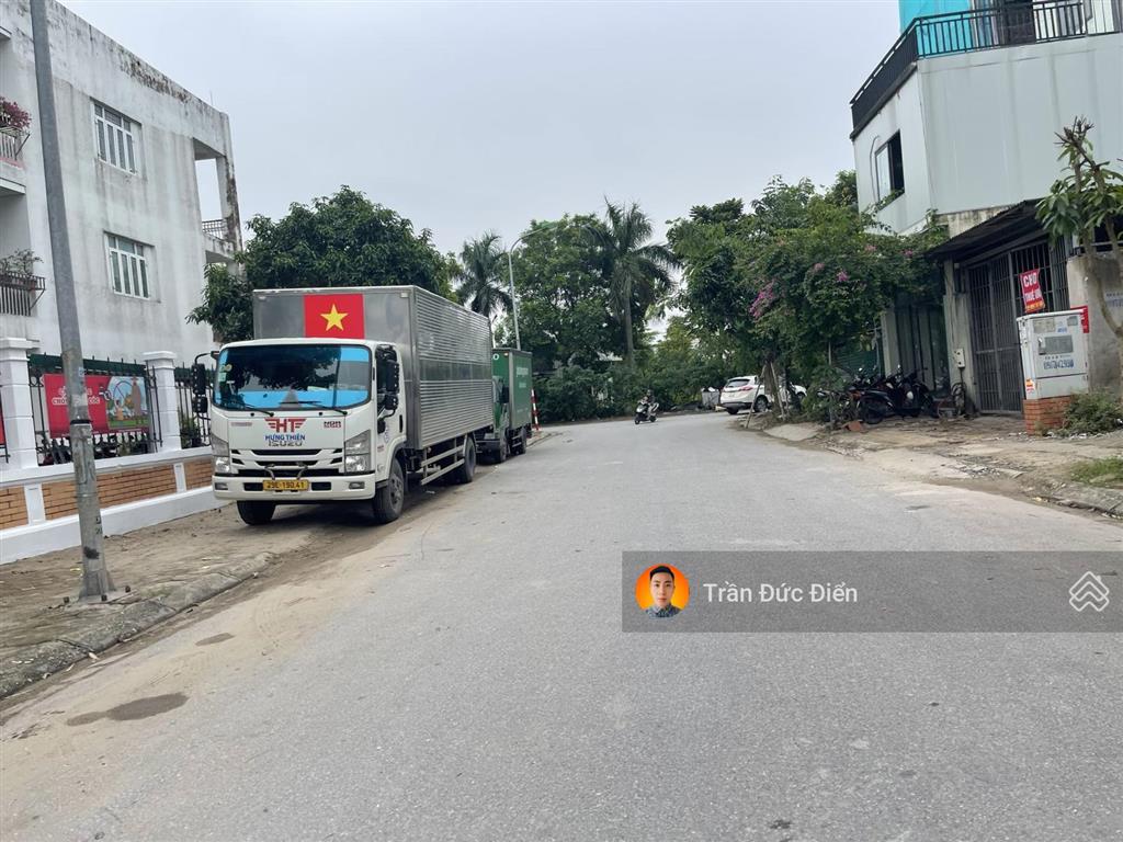 Chính chủ bán 107m đất mặt phố chính trung khu đô thị 31ha trâu quỳ, đang cho thuê có dòng tiền