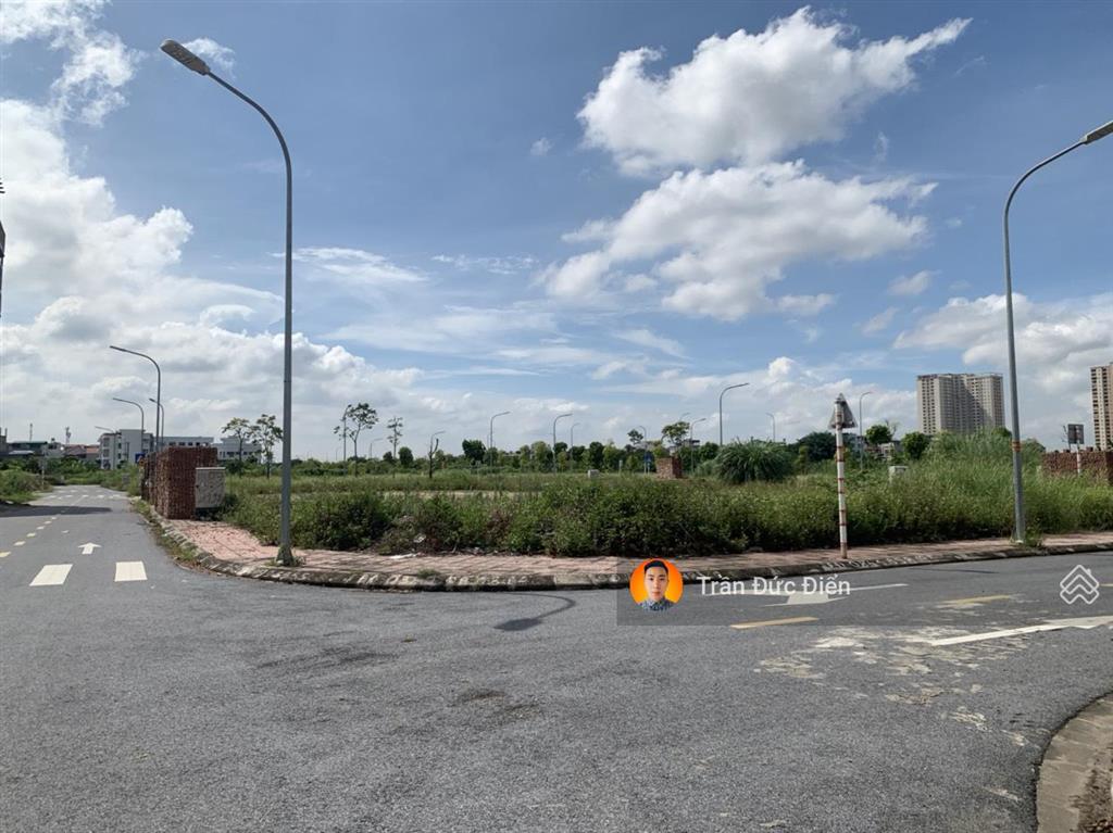 Hàng limited  lô góc đấu giá cự khối 112,3m2, gần hồ bộ đội 30ha, dư địa tốt đầu tư, kinh doanh