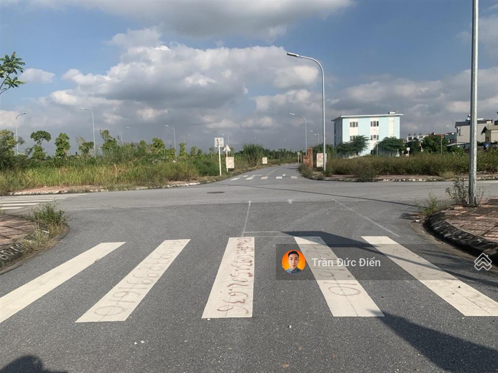 Hàng limited  lô góc đấu giá cự khối 112,3m2, gần hồ bộ đội 30ha, dư địa tốt đầu tư, kinh doanh