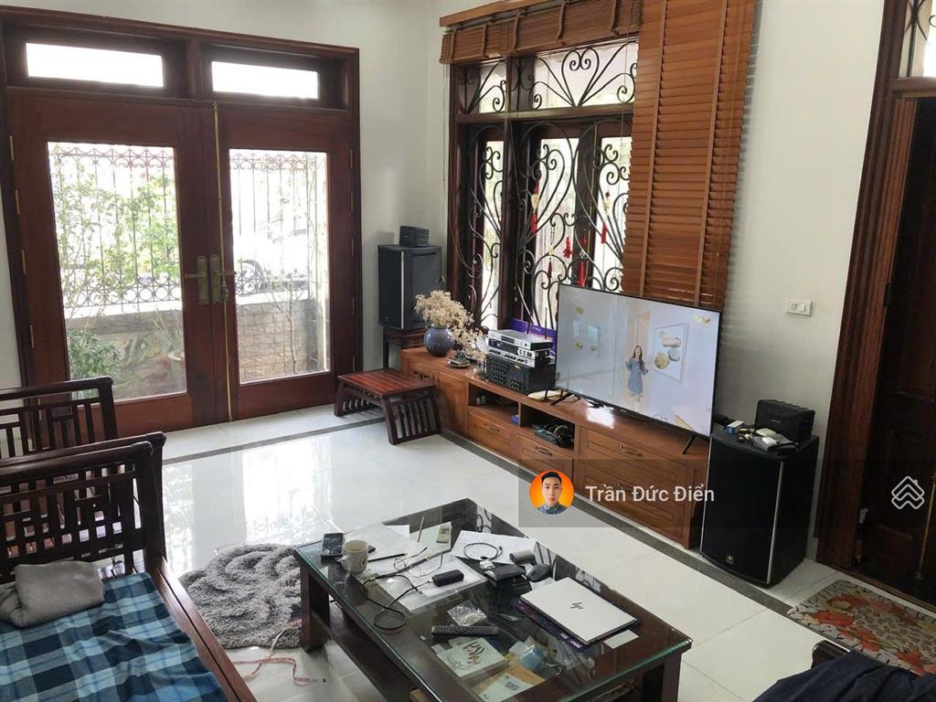 Bán nhà dân xây kiên cố, 91m2 thiết kế 3,5 tầng mới 99%, đường 13m gần hồ đầm tranh giá 20,7 tỷ
