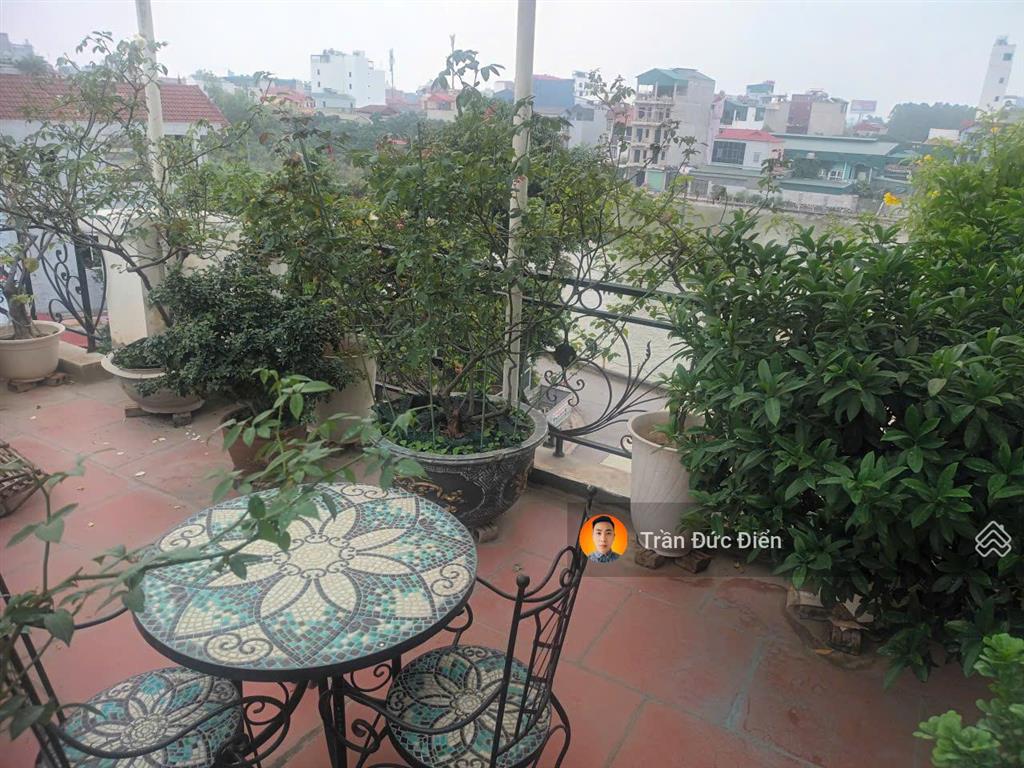 Bán nhà dân xây kiên cố, 91m2 thiết kế 3,5 tầng mới 99%, đường 13m gần hồ đầm tranh giá 20,7 tỷ