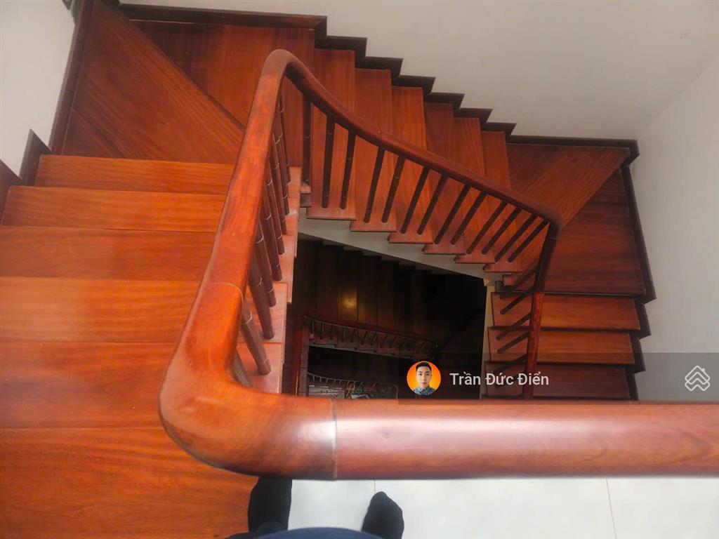 Bán nhà dân xây kiên cố, 91m2 thiết kế 3,5 tầng mới 99%, đường 13m gần hồ đầm tranh giá 20,7 tỷ