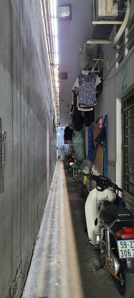 Giá cực tốt! bán nhà phố tên lửa, bình tân, 6x40 m, 18 phòng trọ và 1 mặt bằng bán tạp hóa, 15 tỷ