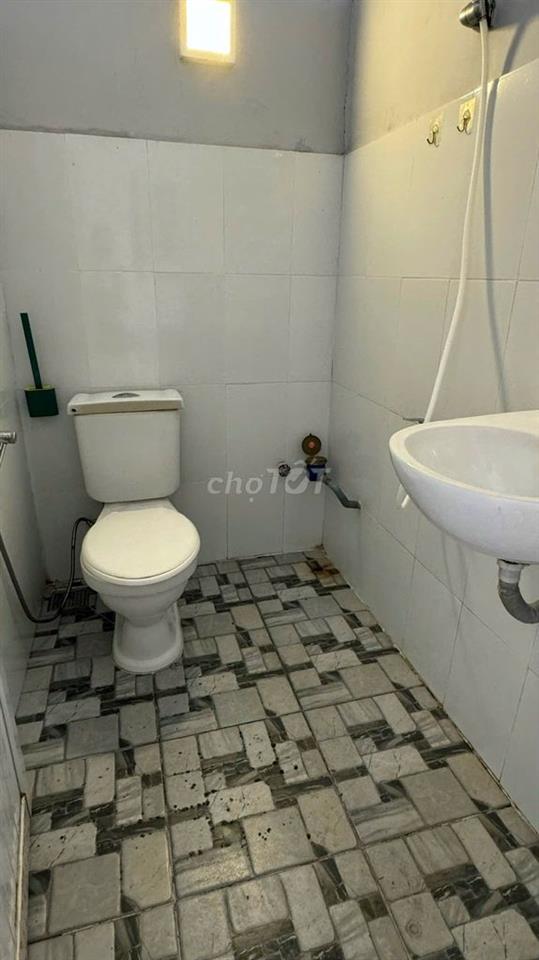 Phòng hẻm xe hơi 60/19 Lâm Văn Bền, 2 cửa sổ thoáng, có máy lạnh