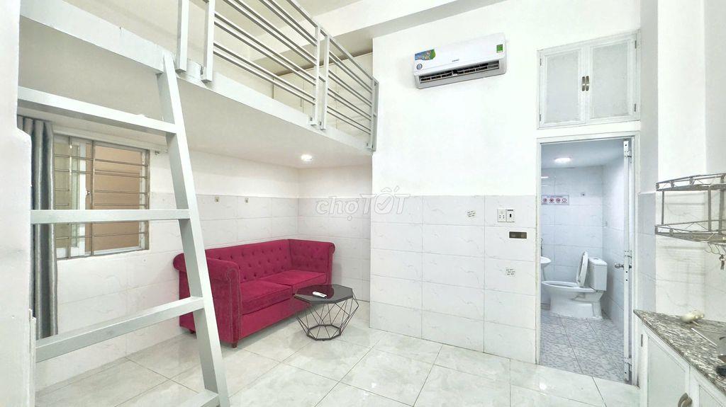 Căn hộ dịch vụ có gác rộng, full nội thất, kế bên UFM