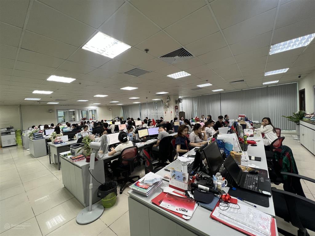 Bql nhà sông hồng park view cho thuê văn phòng 500m2 giá 418 nghìn/m2/th sẵn nội thất, vào luôn
