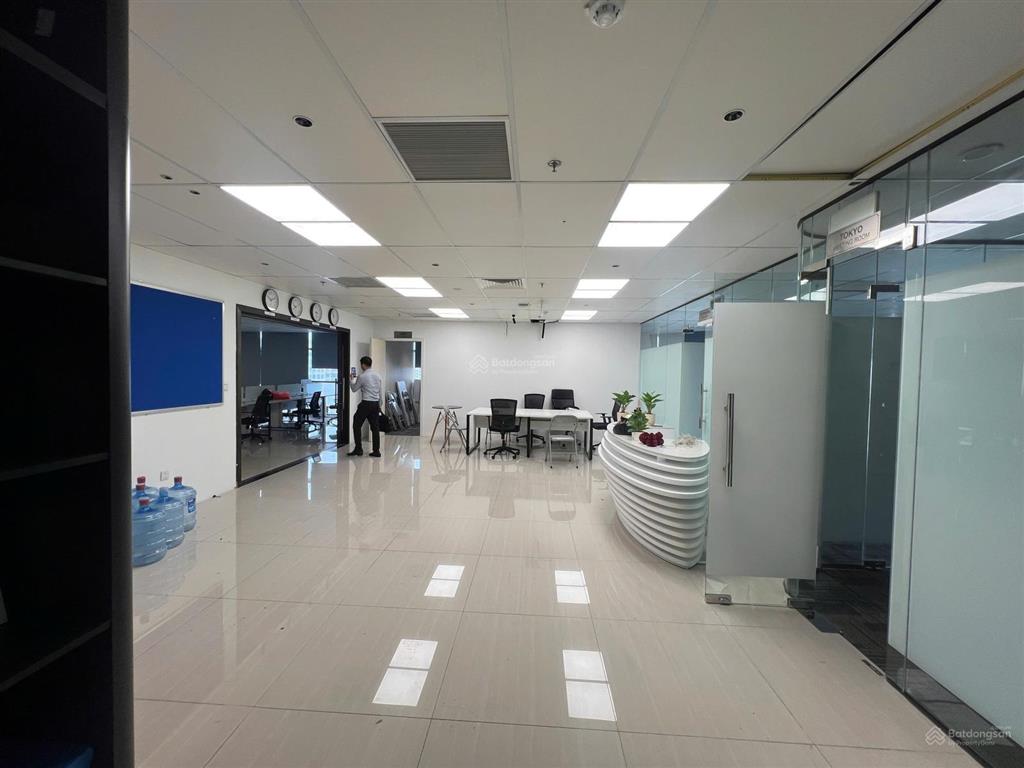Bql toà cmc duy tân cho thuê văn phòng hạng a, dt 500m2 cắt linh hoạt theo yêu cầu chỉ 250ngh/m2/th