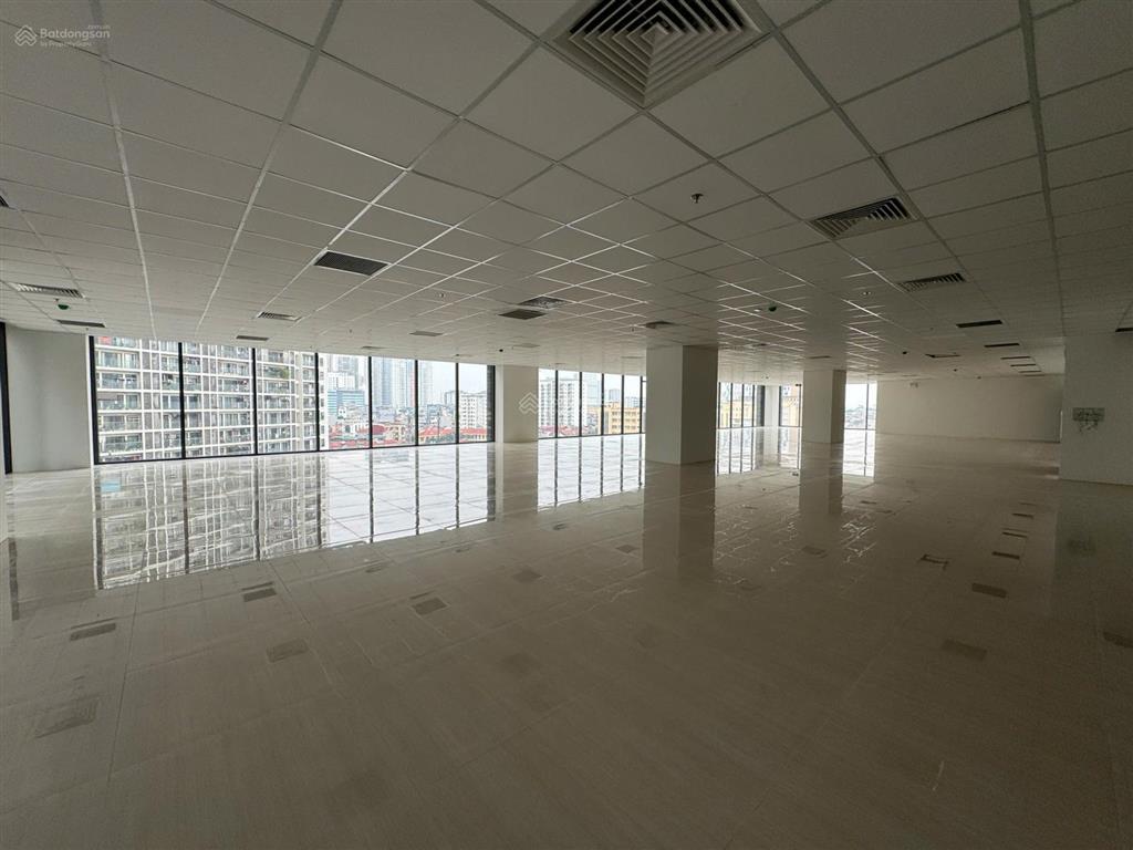 Cho thuê vp dsd building láng hạ, diện tích 500m2 cắt linh hoạt 1/2 giá chuẩn từ bên chủ đầu tư