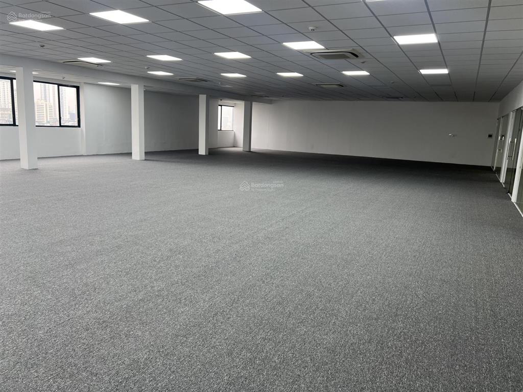 Bql cho thuê vp tại tòa vp building hạng b cho thăng long, 350m2 có cắt giá chỉ 350 nghìn/m2/th