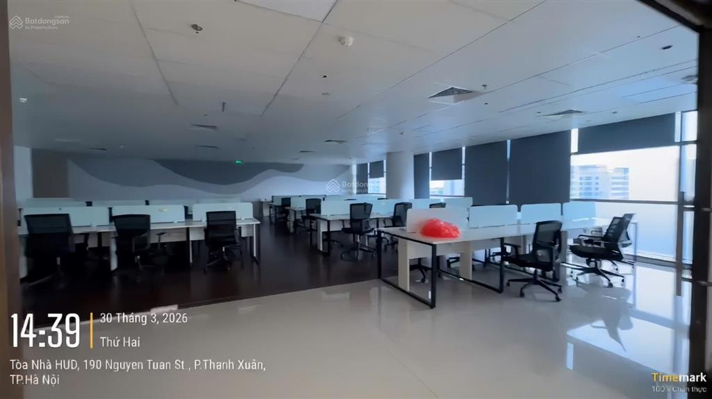 Cho thuê văn phòng cao cấp tòa hud tower, lê văn lương, thanh xuân. dt 300m2 giá chỉ 340nghìn/m2