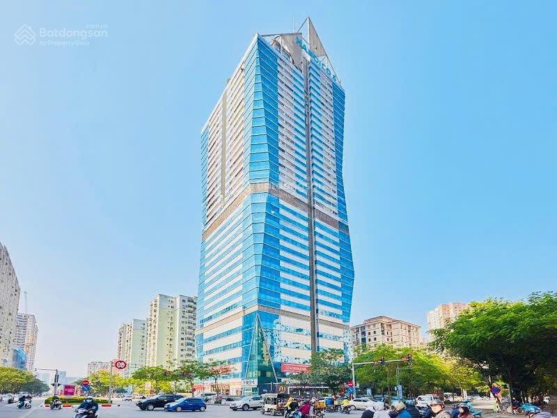 Bql cho thuê văn phòng 300m2 tại tòa diamond flower. sẵn nội thất, bàn giao vào sử dụng được luôn