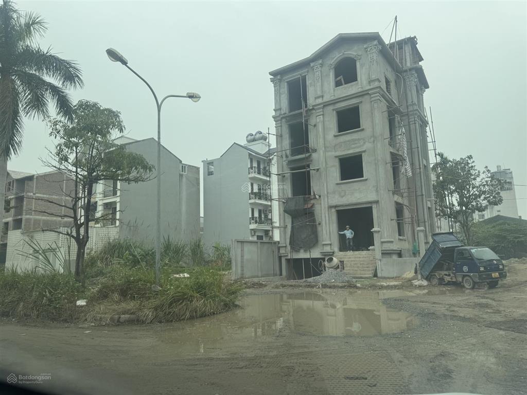 Bán gấp lô đất biệt thự 180m2 mt 10m. đẹp dự án tân việt tower đức thượng  hoài đức