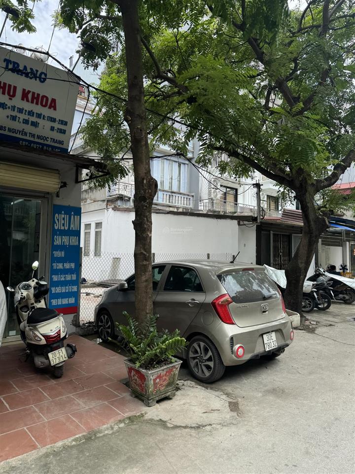 Bán mảnh đất 72m cổ nhuế, ô tô đỗ tránh. xây gì cũng đẹp, giá mềm cực mềm