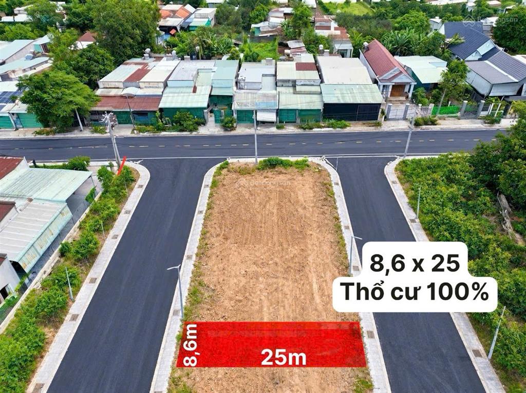 Đất mặt tiền đường 32m ngang 8,6m  lý tưởng xây biệt thự vườn ,xây nhà ghỉ dưỡng gần biê