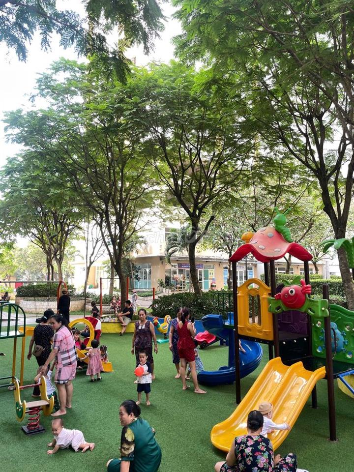 Sunview Town 2PN 59m2, sổ hồng sẵn, giá 2.43. Hỗ trợ bank