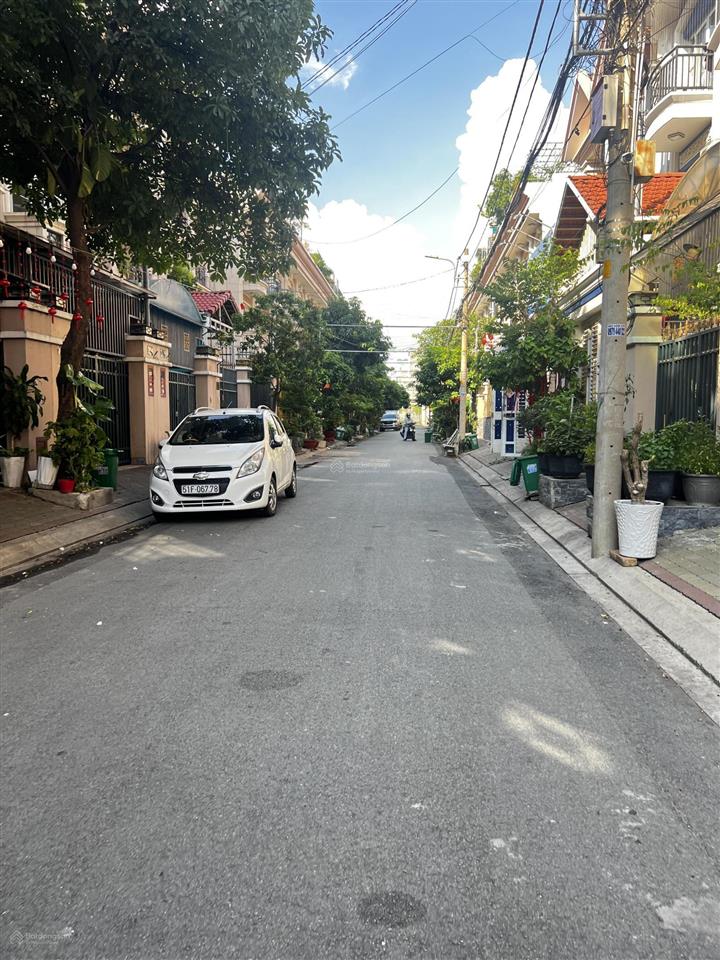 Bán nhà riêng tại nguyễn thị sáu, p an phú đông, q12, giá siêu hời chỉ với 10,9 tỷ, 136m2