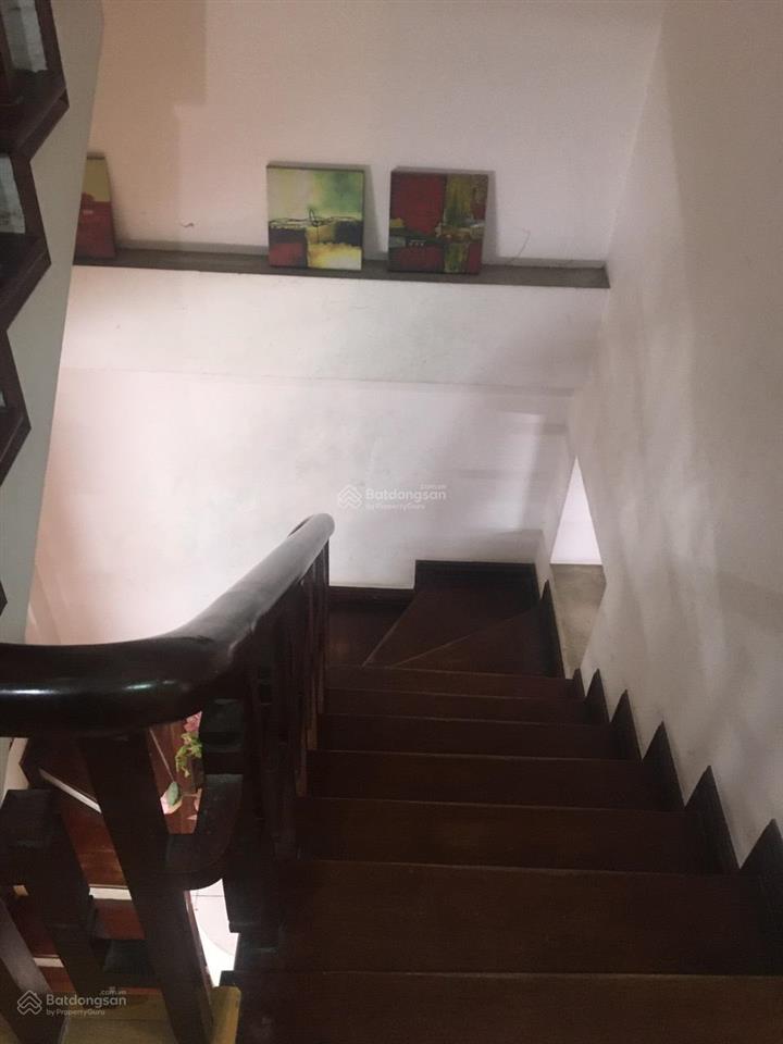 Cho thuê nhà phân lô ngõ 91 nguyễn chí thanh dt 52m2 * 4 tầng mt 4m giá 22tr ngõ thông ô tô vỉa hè