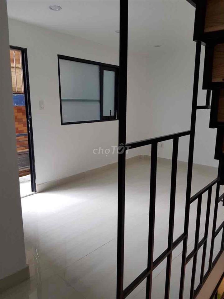 Nhà ngay trung tâm quận 3