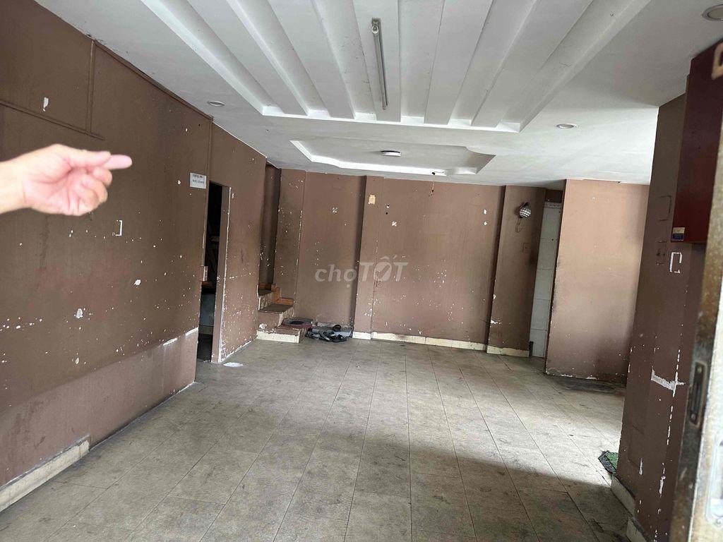 Nhà cho thuê nhà mặt tiền đường lớn